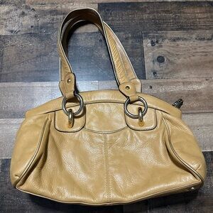 B. Makowsky Goldenrod Leather Shoulder Bag